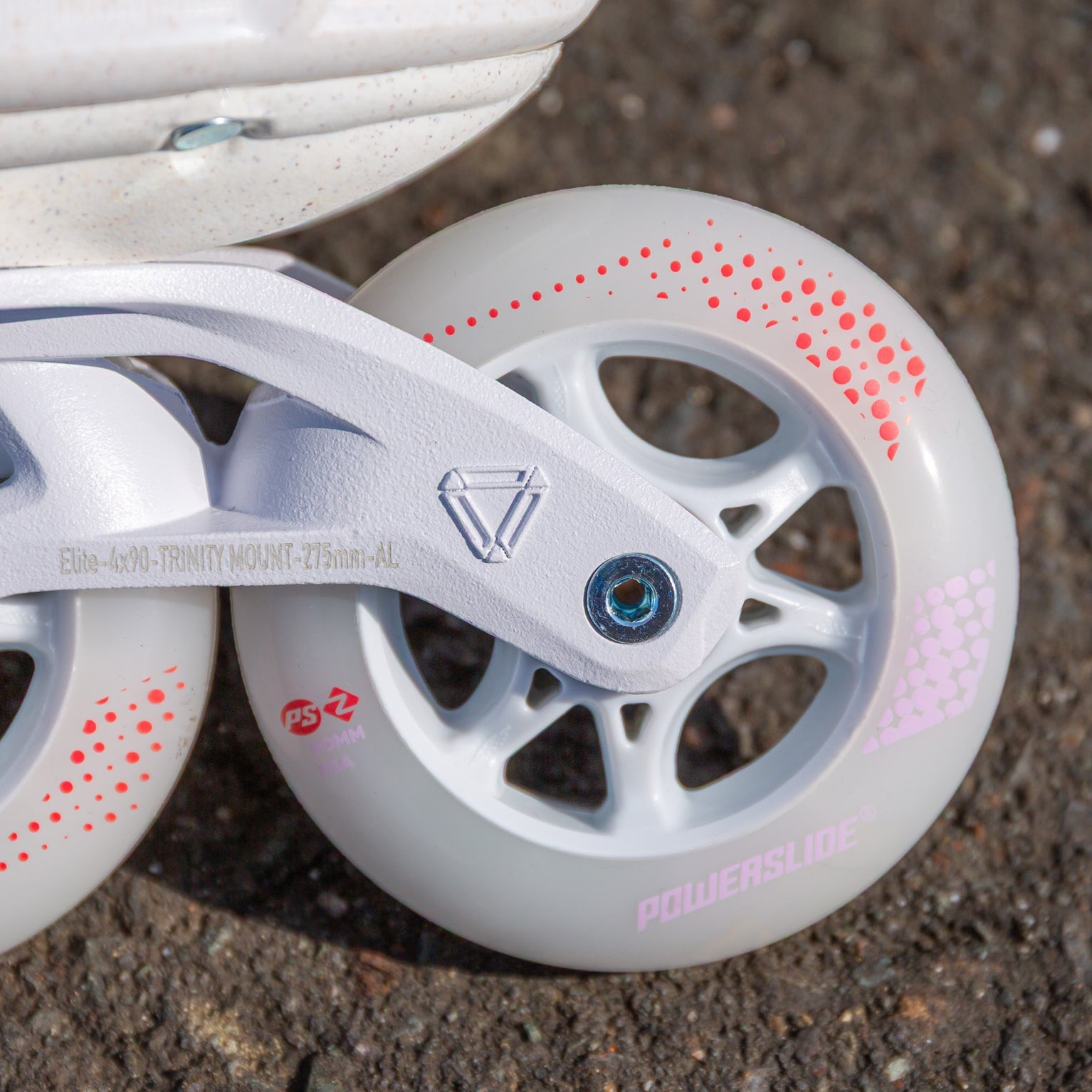 Powerslide Phuion Argon 100 Peach Ansicht der hinteren Rolle 